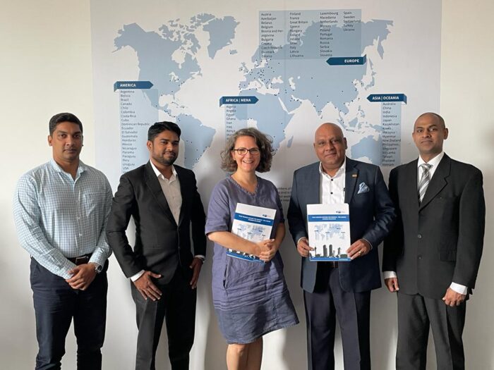 Hayleys Travels renews the Premier Platinum partnership with AHK Sri Lanka to promote