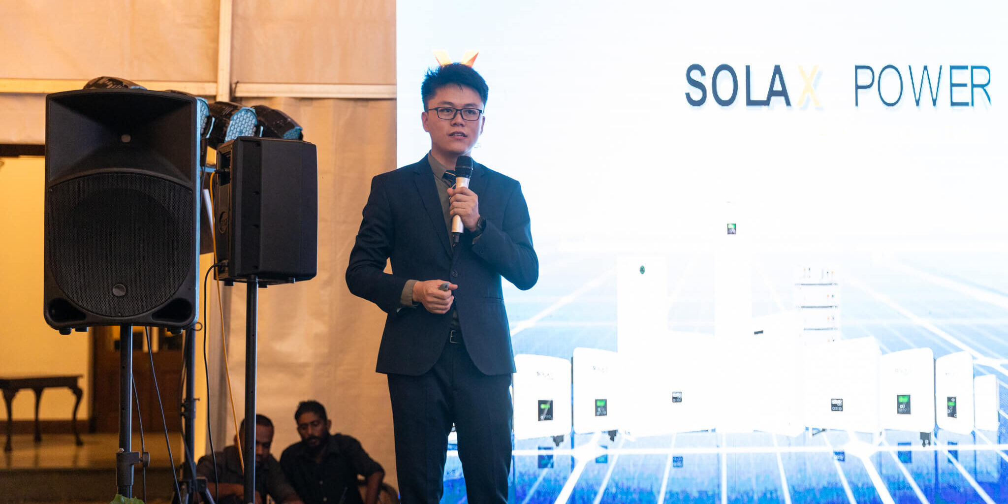 Hayleys Fentons and SolaX Power Illuminate Sri Lanka’s Solar Industry through Informative Partner Training Event (1) Mr. Cui introducing SolaX Power's cutting-edge products and solutions