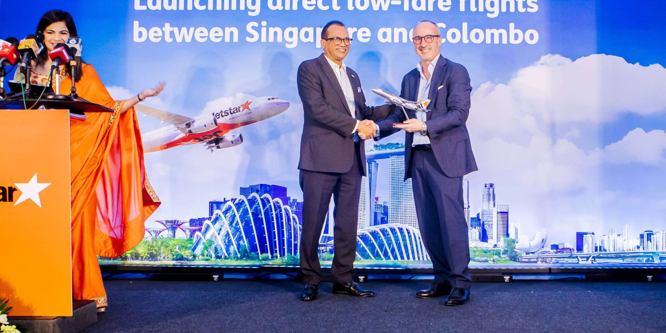 JETSTAR ASIA TOUCHES DOWN IN COLOMBO (2)